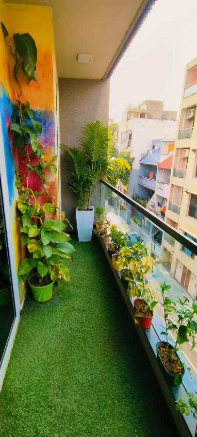 Vinanda Home Stay Nova Deli Exterior foto